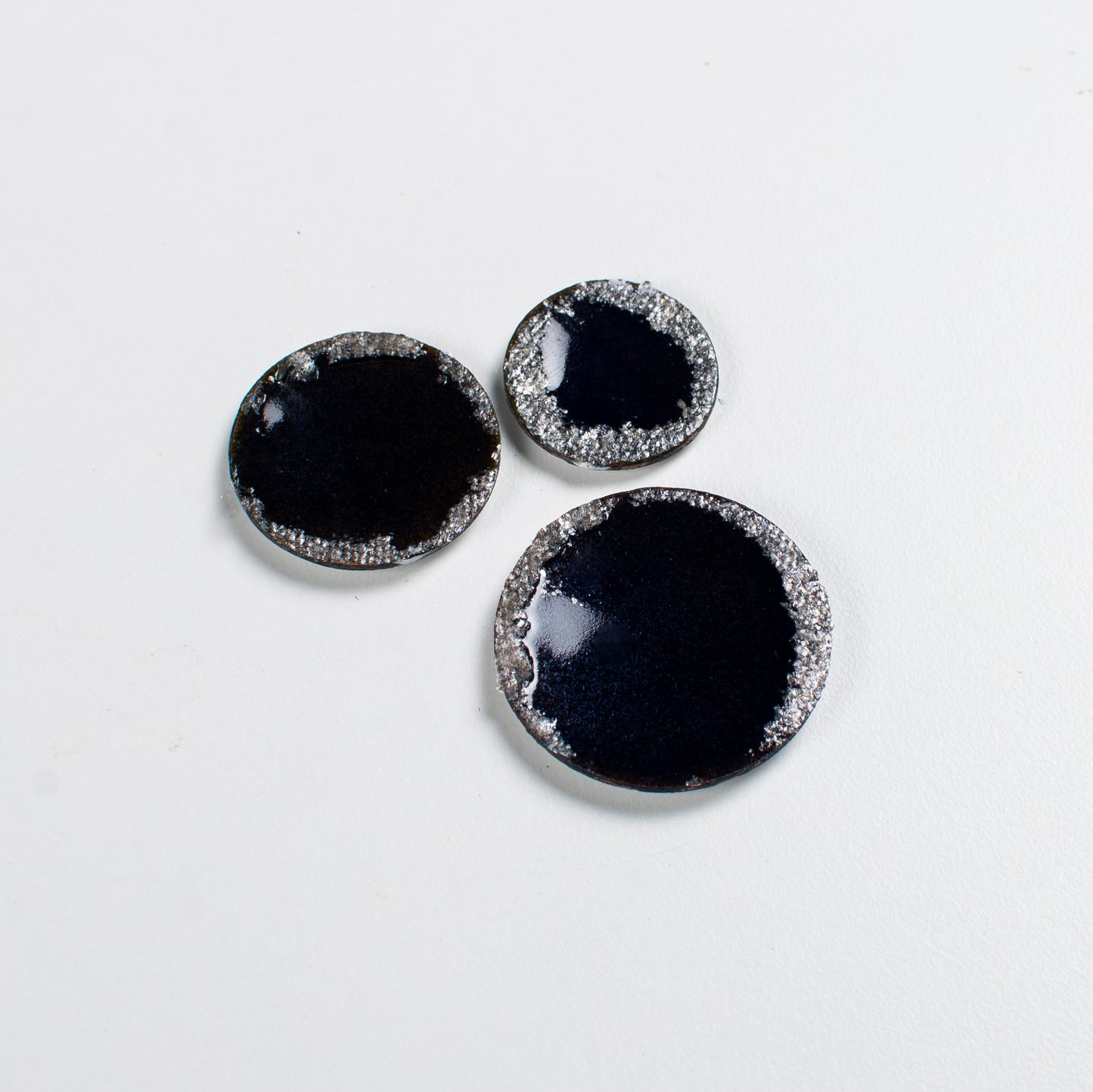 White Enameled Copper Blanks for Cloisonné & Painting, 1 pcs (30mm, 25mm, 20mm)