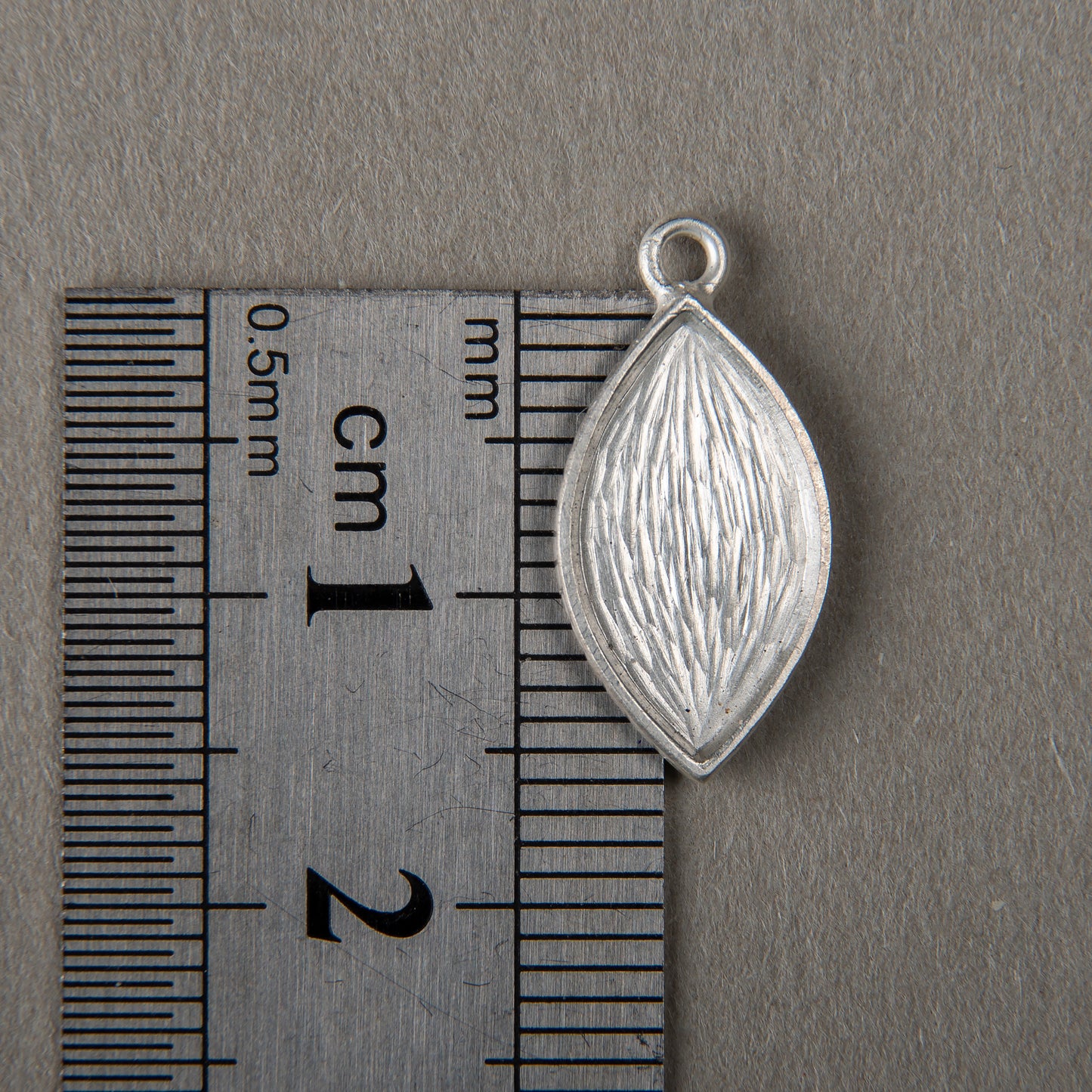 Leaf Form Sterling Silver 16x8 mm Blank For Enamelling, No Need To Add Foil Or Counter Enamel, 925 Form Prepared For Cloisonne Enamelling