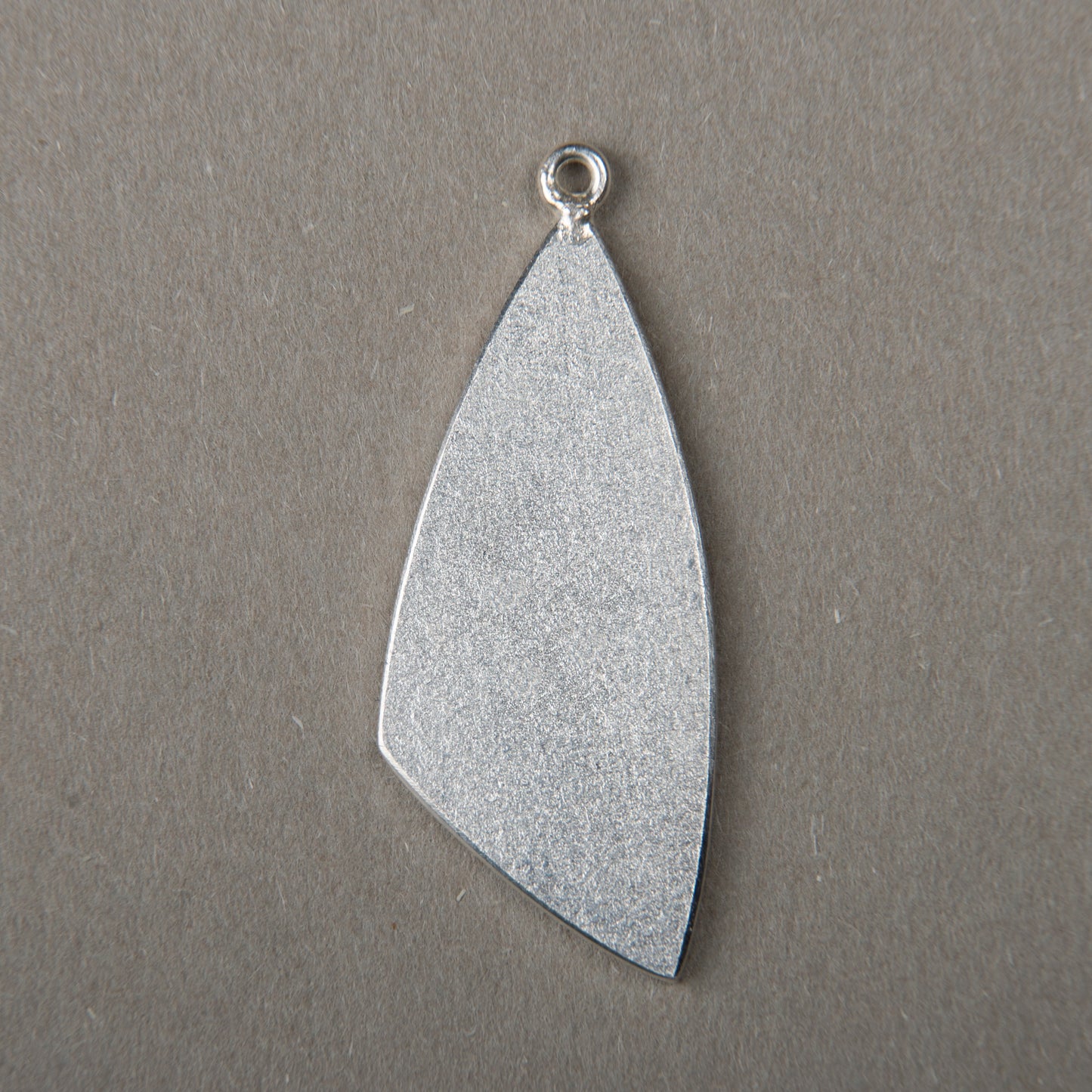 Triangle Sterling Silver 33x14 mm Blank For Enamelling, No Need To Add Foil Or Counter Enamel, 925 Form With Eyelet For Cloisonne Works