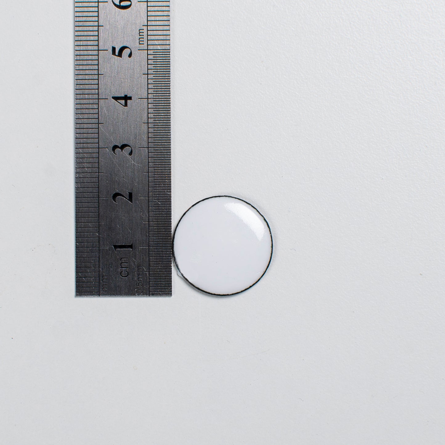 White Enameled Copper Blanks for Cloisonné & Painting, 1 pcs (30mm, 25mm, 20mm)