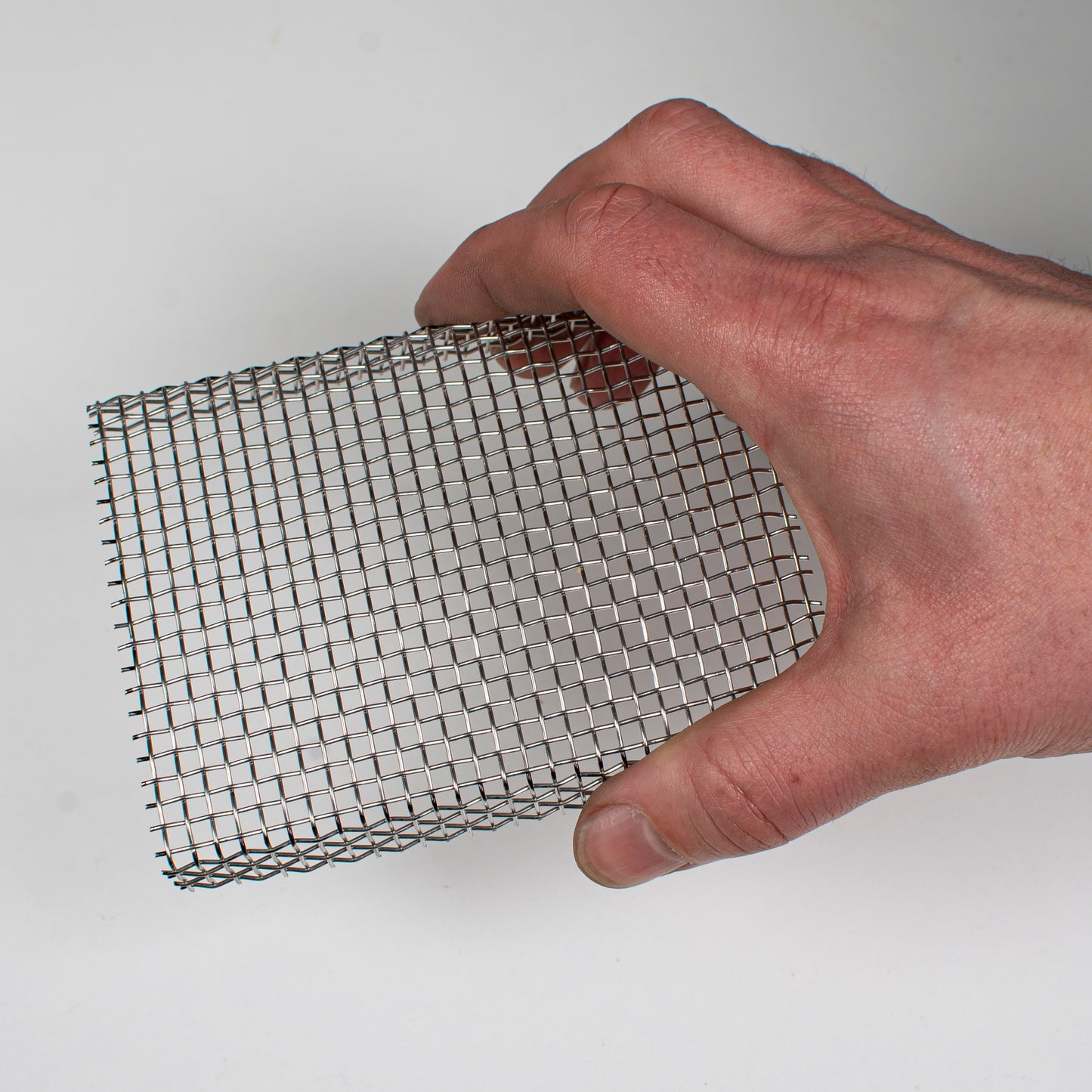 Firing Mesh 8, Bended Enameling Rack (9x11 cm)