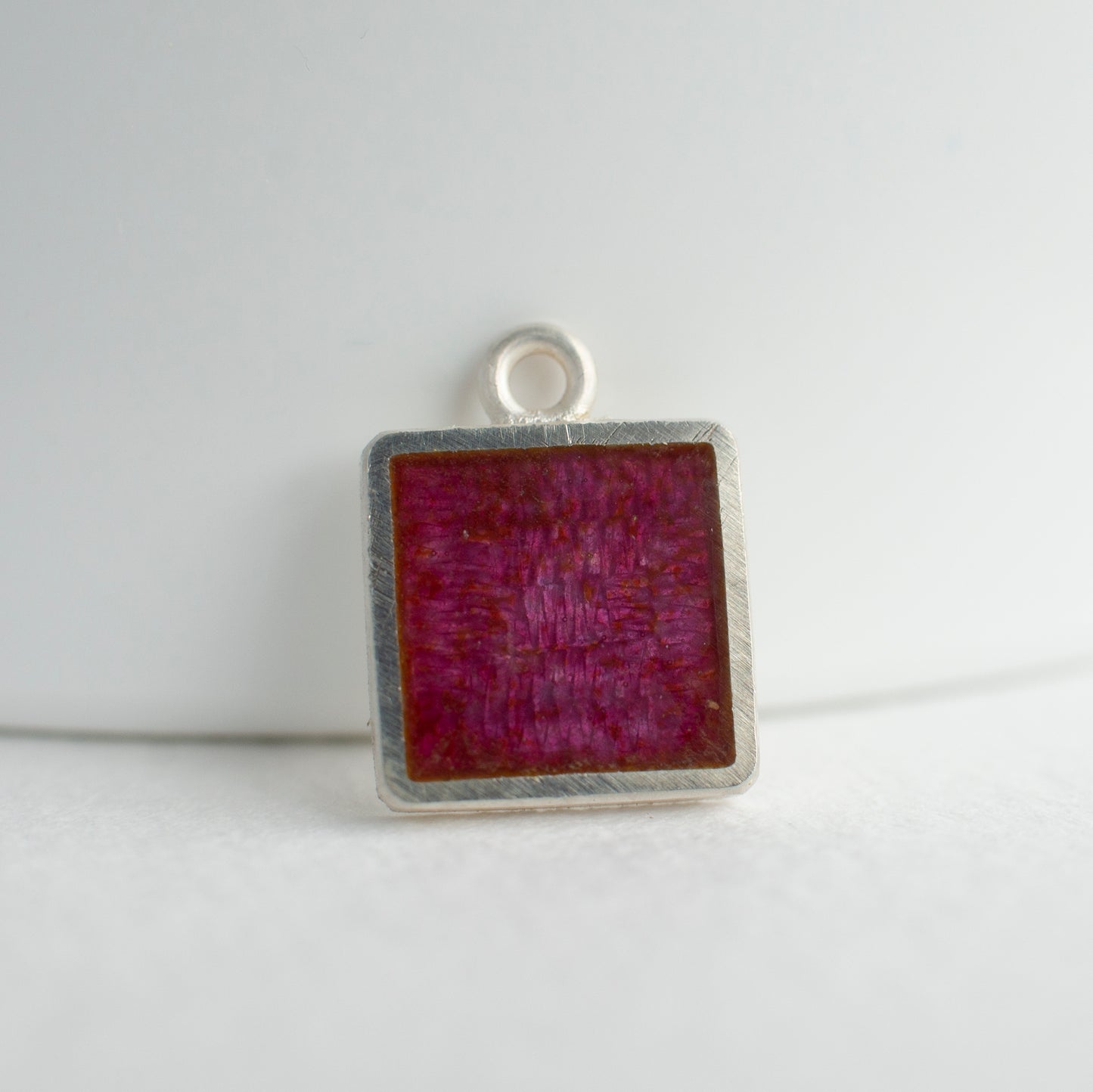 Coral Pink Transparent Enamel Powder No HS-111: Glassed Enamel, 25g.