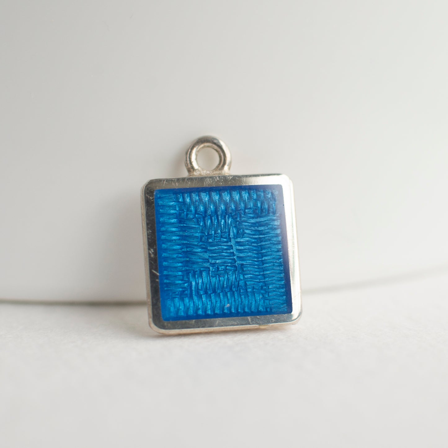 Marine Blue Transparent Enamel Powder: Hirosawa HS-8AA, 25g.