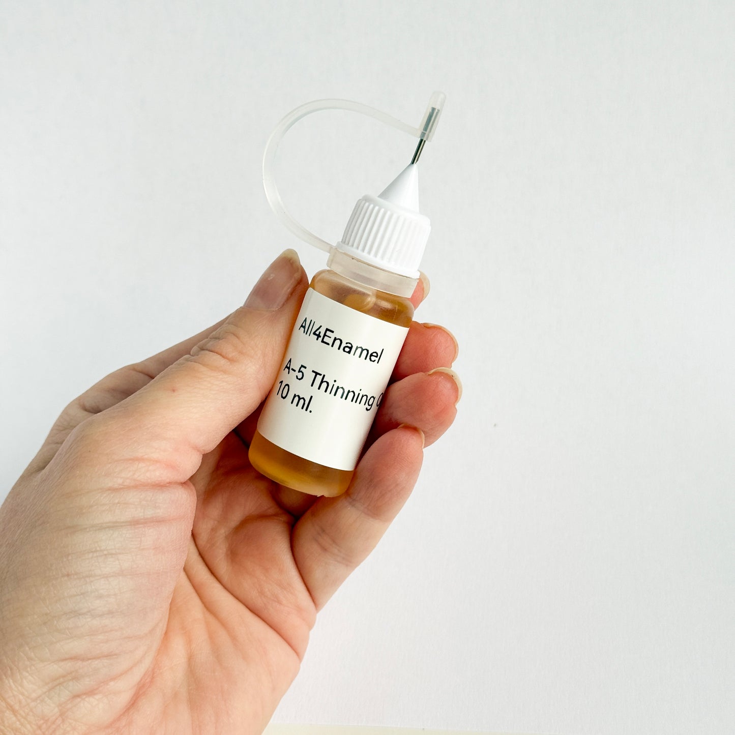 Thinning Oil No. 5 (10 ml) With Needle Tip Applicator, Mixing Medium for Enamel Painting