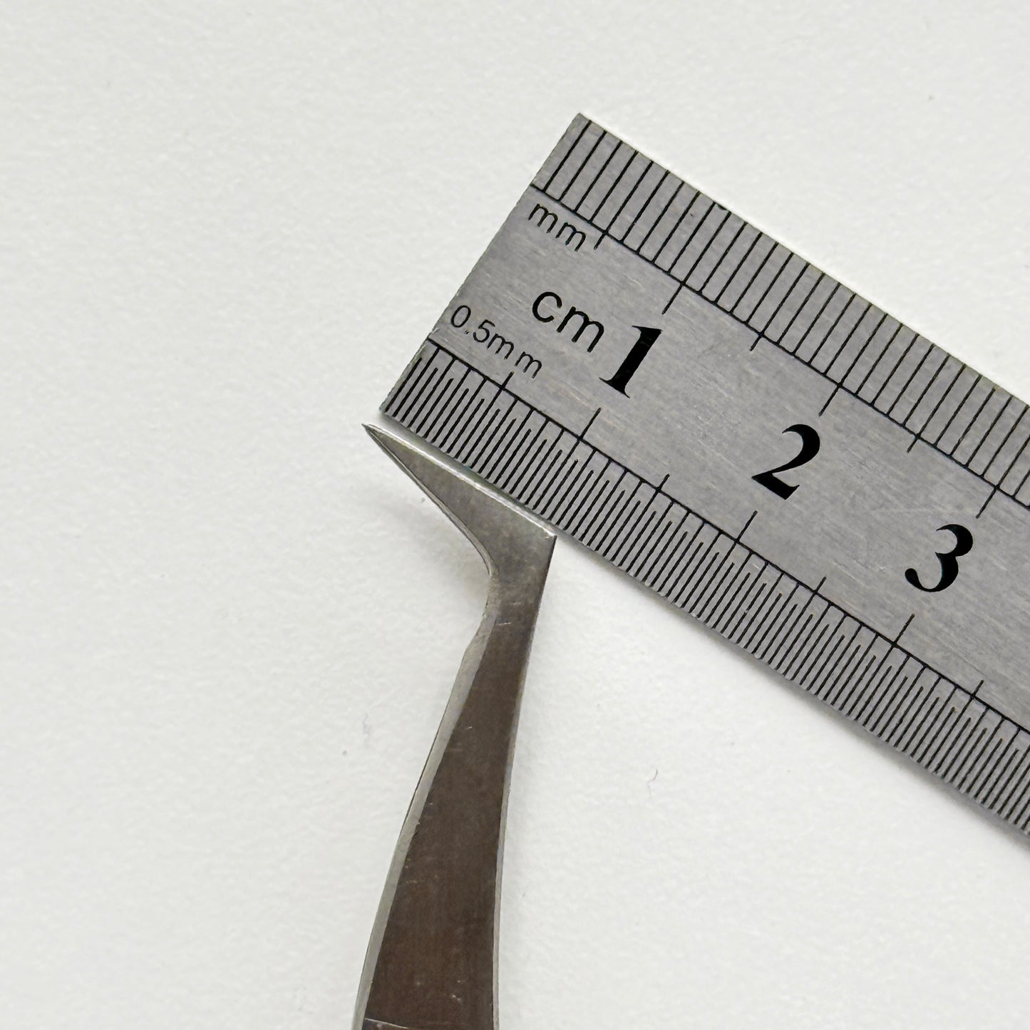 Stainless Steel Tweezers: Curved Tip, Non-Magnetic
